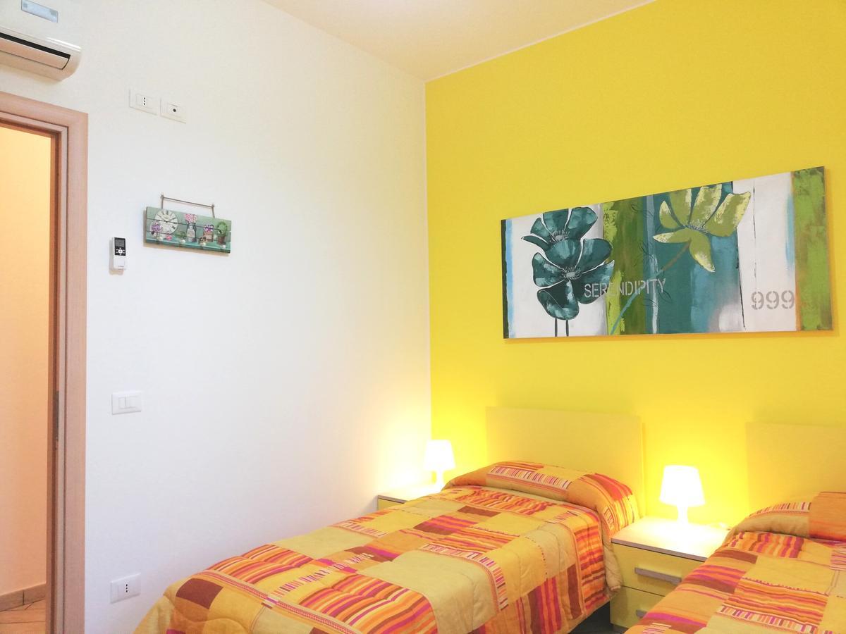 Capo D'Orlando Apartments المظهر الخارجي الصورة